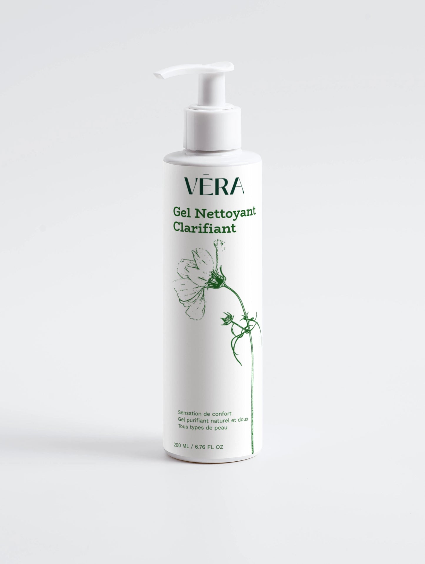 Gel nettoyant visage clarifiant VERA pour peau mixte à grasse, soin purifiant qui nettoie et réduit les imperfections