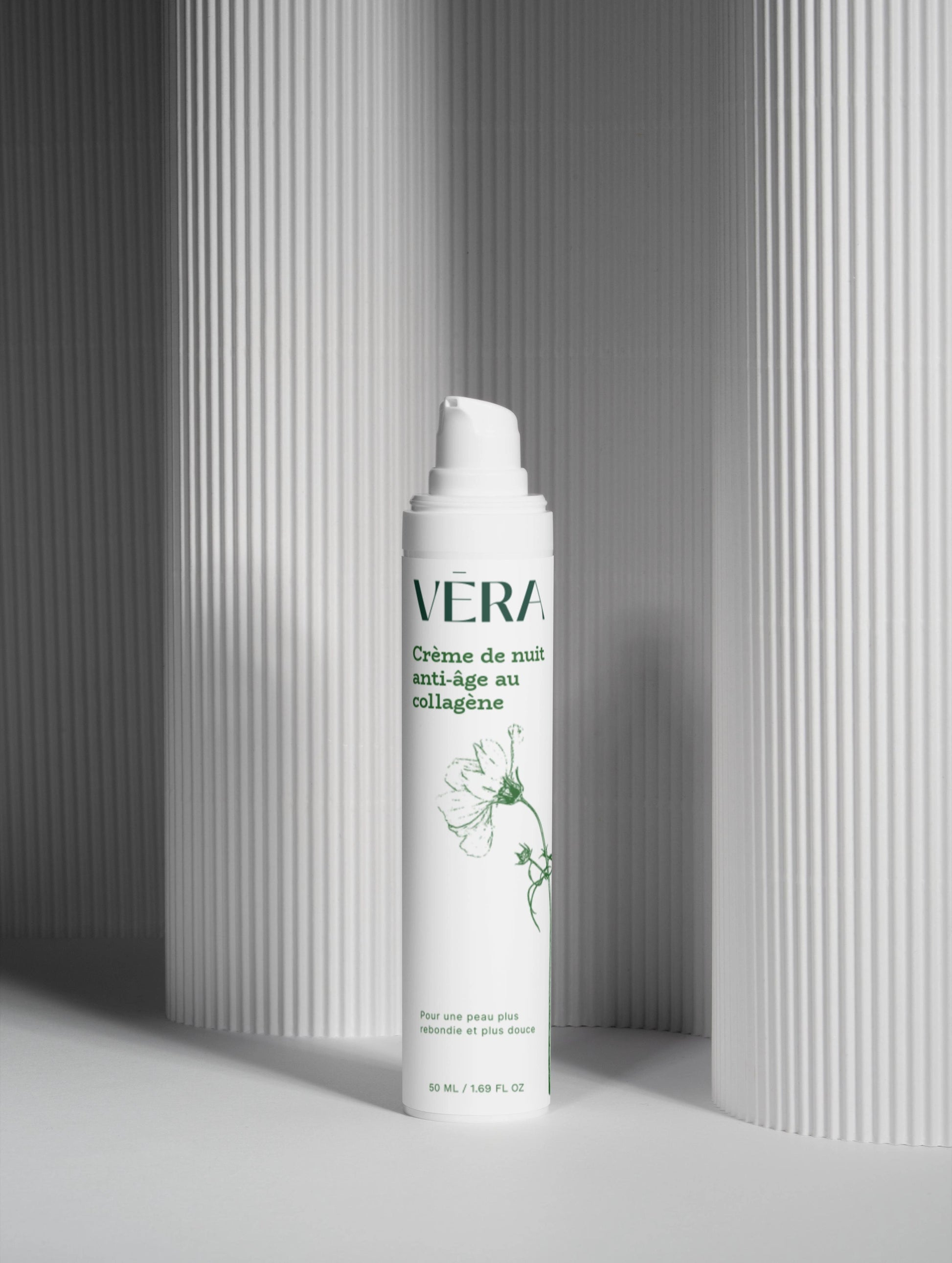 Crème de nuit VERA au collagène design minimaliste, soin visage régénérant et raffermissant