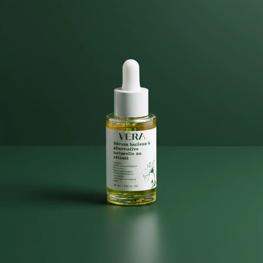 Flacon VERA sérum huileux à alternative naturelle au rétinol 30 ml sur fond vert dégradé.